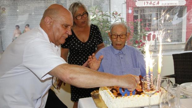 Muere el hombre más longevo de España a dos semanas de cumplir los 111 años
