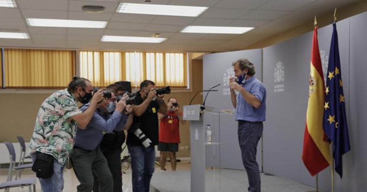 Fernando Simón. antes de la comparecencia ante los medios de comunicación
