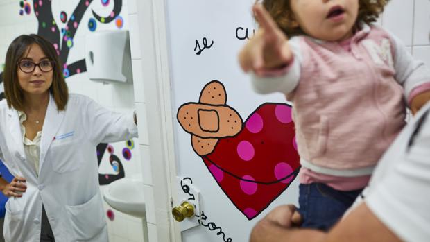 Educación margina a las enfermeras escolares de su plan contra el Covid