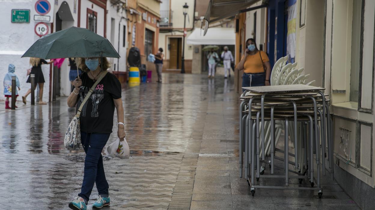 Imagen reciente de lluvia en Tomares (Sevilla)