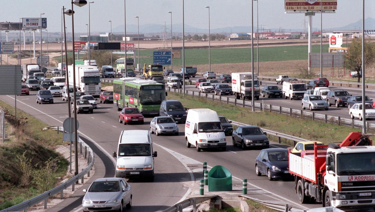 Móstoles es la ciudad más destacada entre las urbes españolas, pese a su elevada densidad de circulación y el hecho de tener uno de los principales centro de examinación de la DGT de España