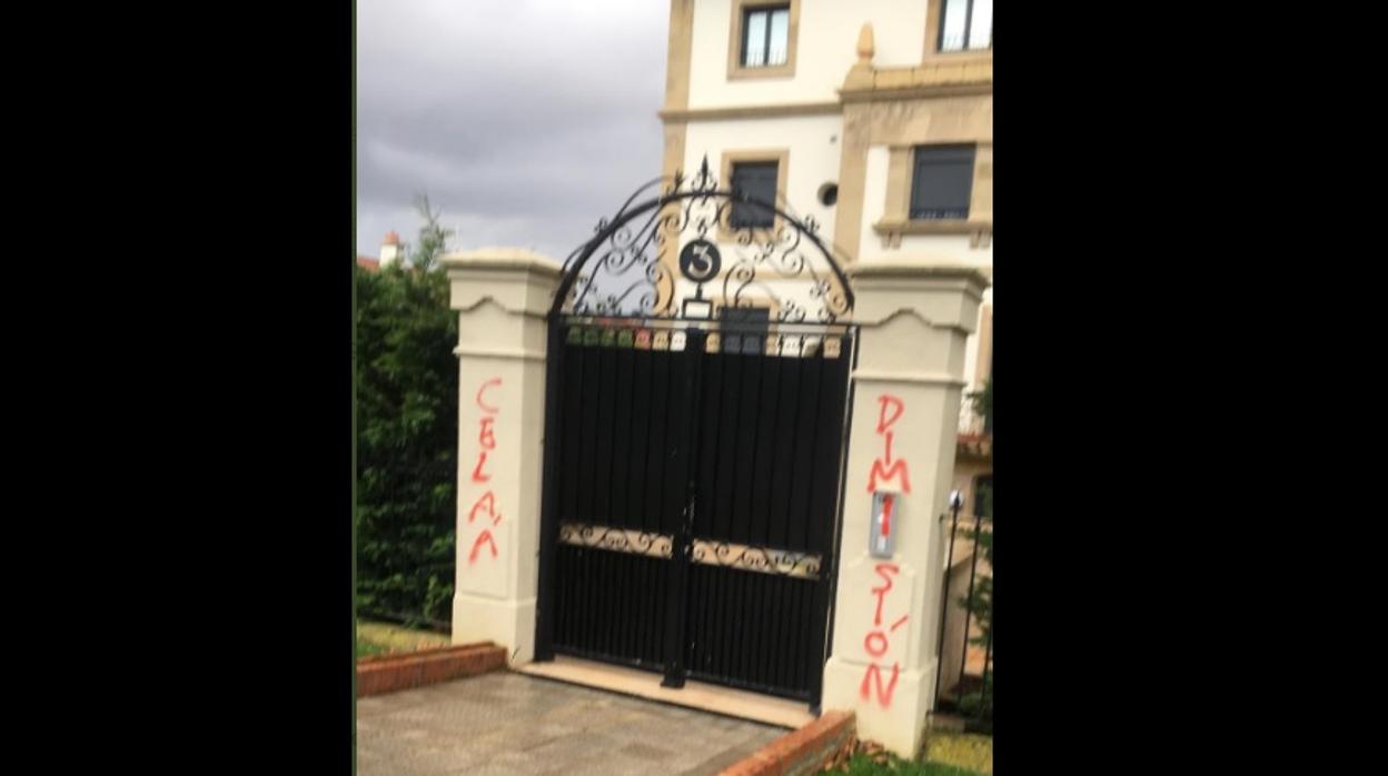 La casa de la ministra de Educación, Isabel Celaá, en Neguri (Vizcaya)