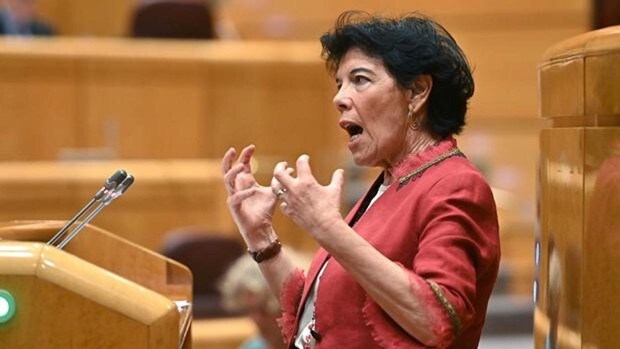 El PSOE aprieta el acelerador: quiere que la «ley Celaá» llegue al Senado antes de fin de año