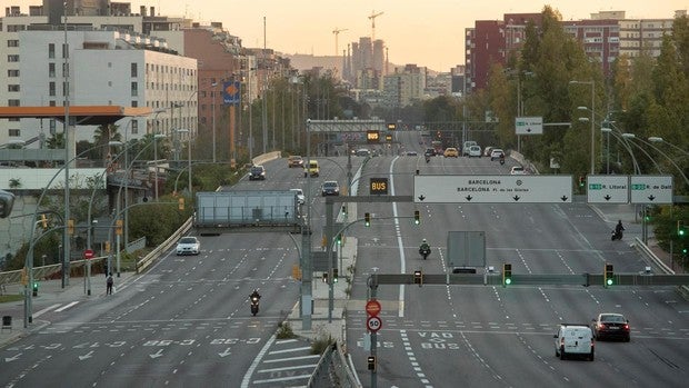 El Gobierno prepara un borrador para otro confinamiento en casa