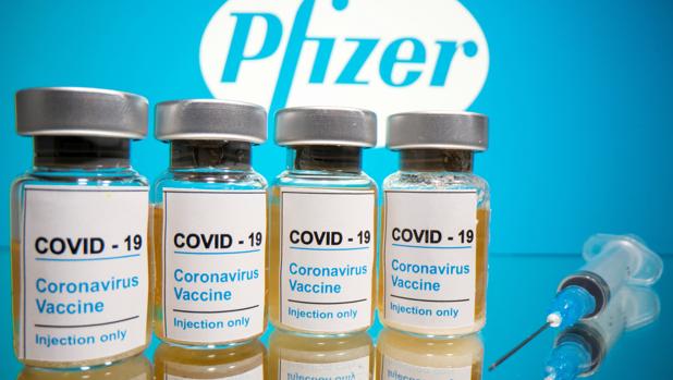 La Comisión Europea espera cerrar «pronto» el contrato de compra de las vacunas de Pfizer