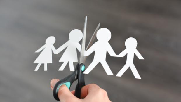 El Supremo avala que el progenitor con un hijo mayor de edad a cargo denuncie al otro por impago de la pensión