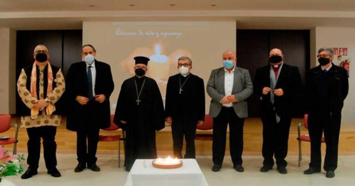 Juan Carlos Ramchandani, Moshé Bendahan, Archimandrita del Trono Ecuménico, Demetrio, Policarpo, Mons. Timotei, Constantin Serbán, Andrey Kordochkin, Luis Argüello, Carlos López Lozano,Mariano Blázquez y Mohamed Ajana