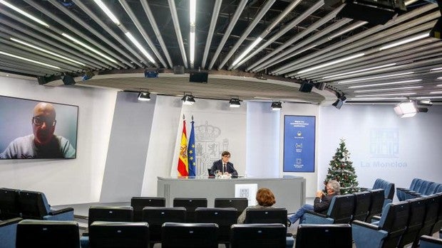 Sanidad repartirá entre las comunidades 350.000 vacunas semanales durante los próximos tres meses