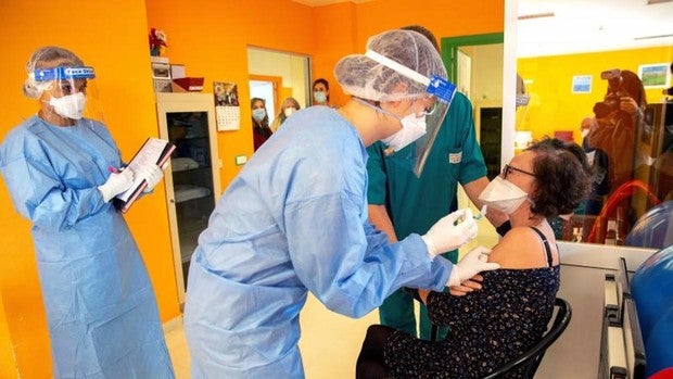 La primera vacunación contra el coronavirus en España será en una residencia de Guadalajara