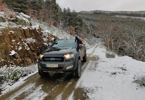 Los héroes de los 4x4: «Rescatamos a una mujer con el fémur roto que perdió el conocimiento por el dolor»