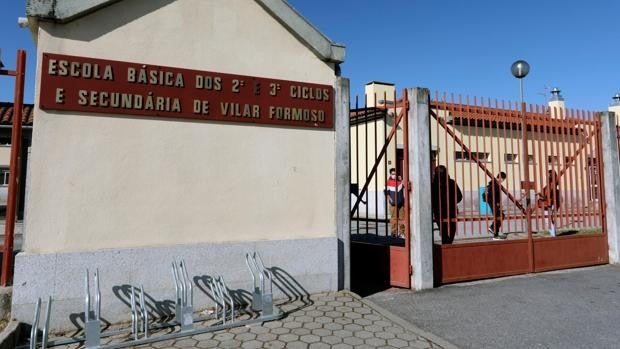 Lisboa impulsa la enseñanza a distancia en plena tercera ola, pero excluye a la red privada