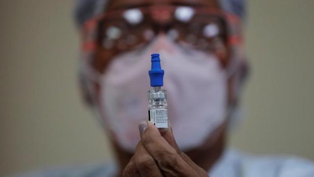 La vacuna de Pfizer no es tan efectiva con la variante sudafricana
