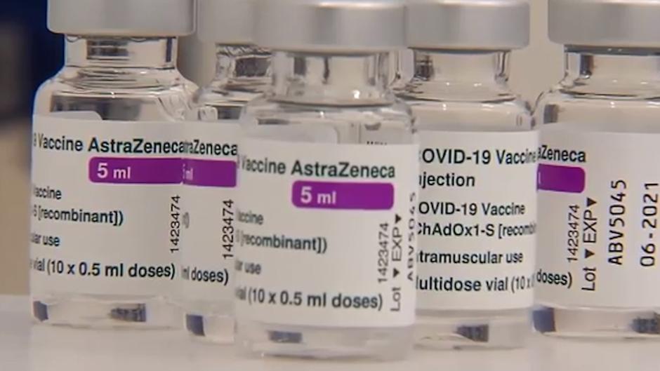 Austria suspende la inoculación de un lote de dosis de la vacuna AstraZeneca
