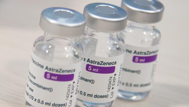 Seis comunidades suspenden la vacunación con el lote sospechoso de AstraZeneca