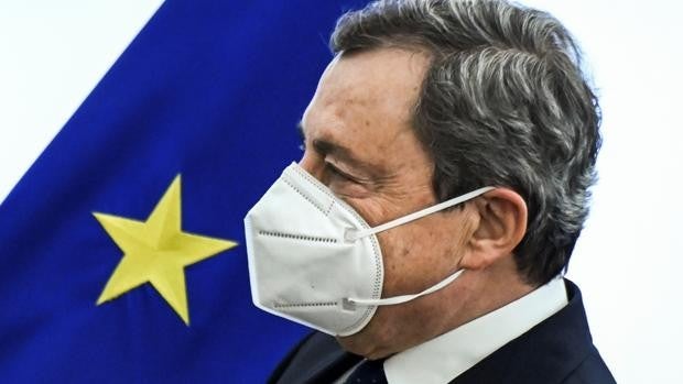 Draghi busca un pacto para movilizar a la UE y obtener más vacunas
