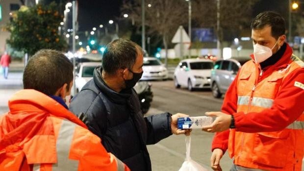 La solidaridad previene los problemas de salud mental