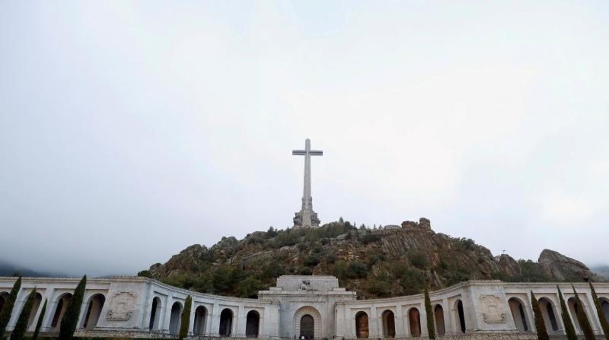 José Francisco Serrano Oceja: Obispos, memoria histórica y represión franquista