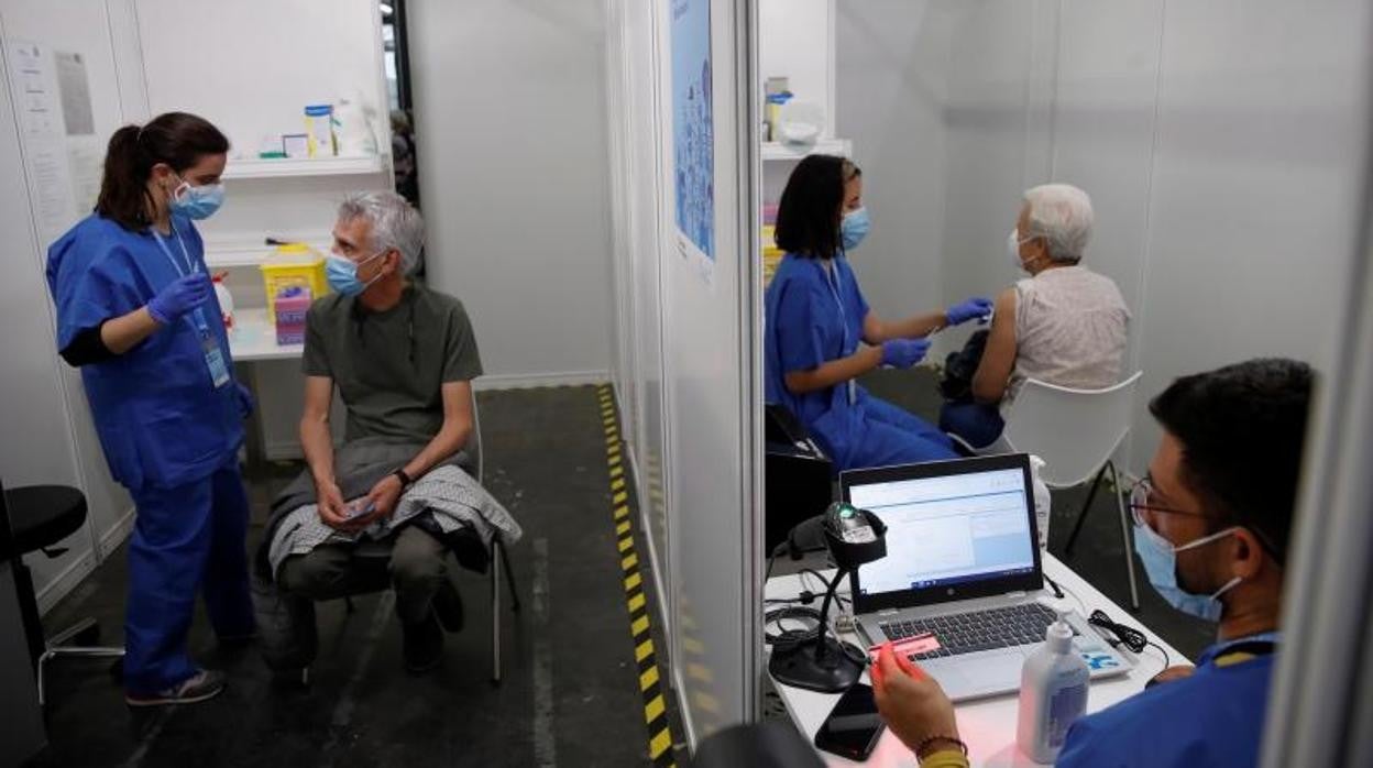 Vacunación con AstraZeneca en la Fira de Barcelona