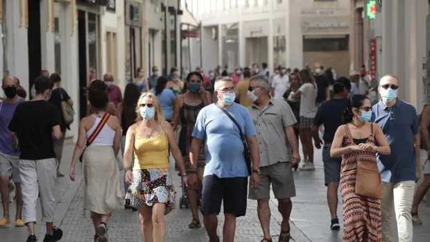 La pérdida de población en España casi se triplicó el año de la pandemia