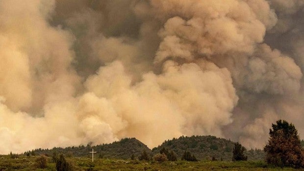 Los incendios forestales se convierten ahora en la amenaza de EE.UU. y Canadá tras la ola de calor