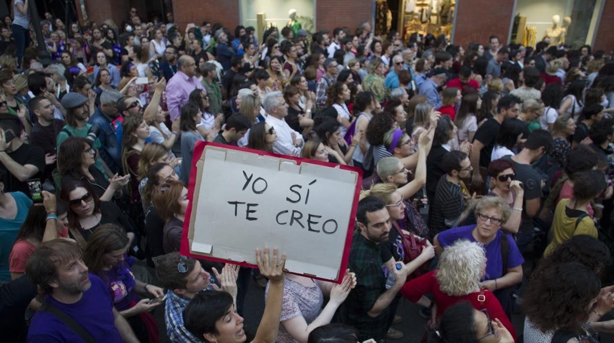 Manifestación contra la sentencia a La Manada