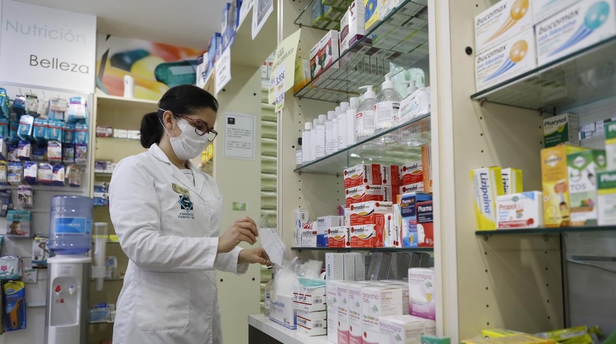 Los test de autodiagnóstico del coronavirus podrán adquirirse en farmacias sin receta médica