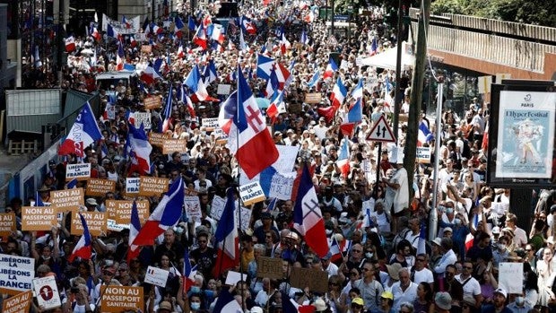 Nueva jornada de manifestaciones contra el pasaporte sanitario en Francia