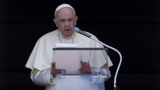 El Papa inicia un proceso de dos años para introducir la escucha a los fieles en el gobierno de la Iglesia