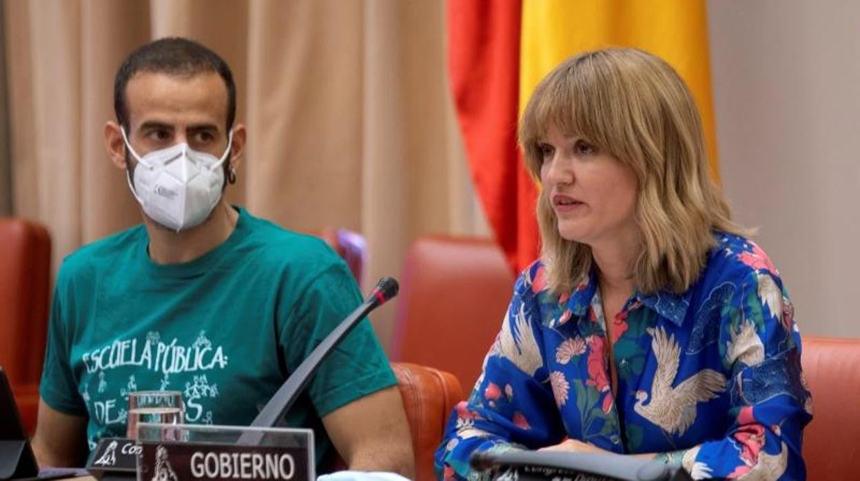 La ministra de Educación, en su primera comparecencia en el Congreso: «No puedo refrendar la falsa premisa de que se adoctrina en las aulas»