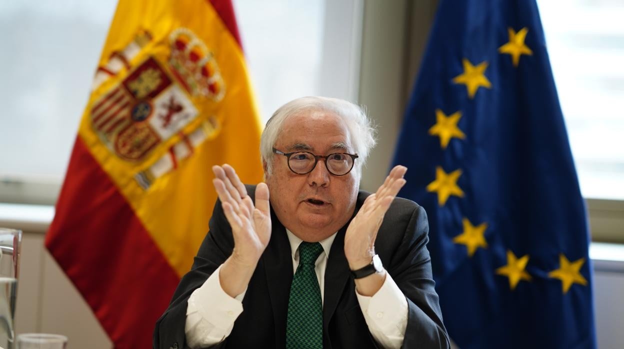 El ministro de Universidades, Manuel Castells