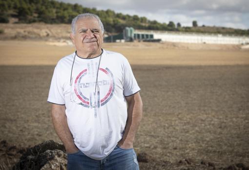 Evaristo Rodríguez, portavoz de las plataforma ciudadana contra la ampliación de macrogranjas en Castilléjar
