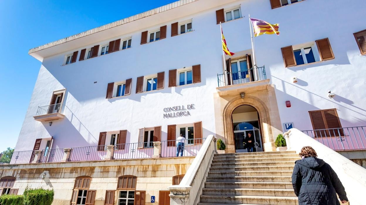 Vista general de la fachada del Instituto de Mallorca de Asuntos Sociales (IMAS)