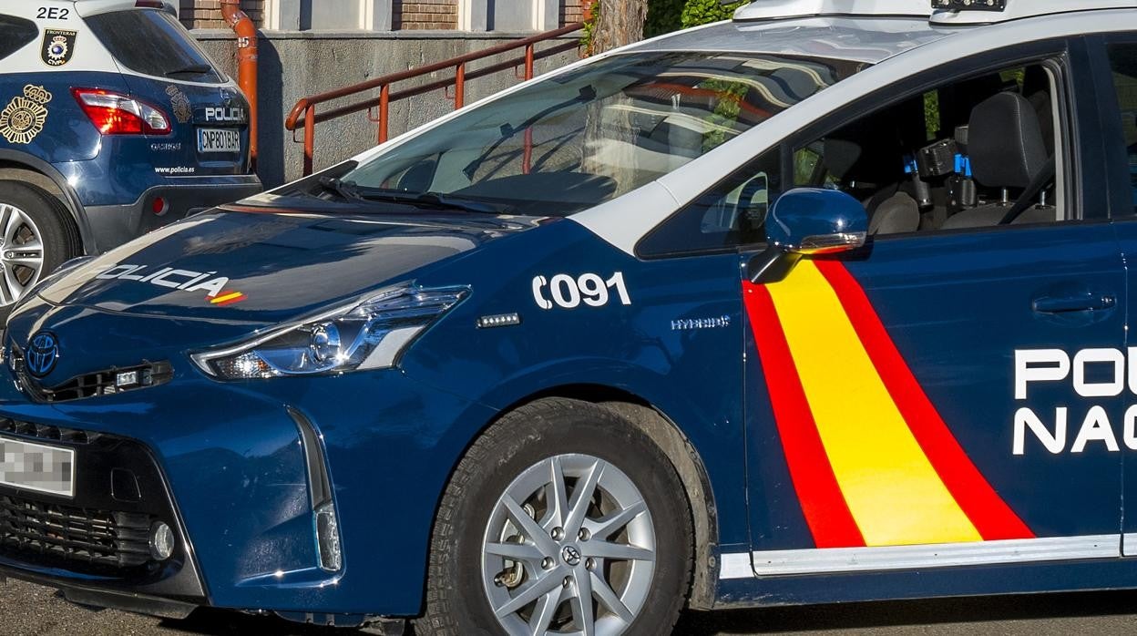 Imagen de archivo de un coche de patrulla de la Policía Nacional