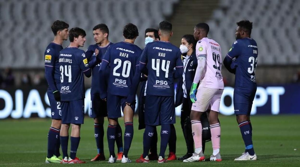 Jugadores del Belenenses en el partido de este sábado