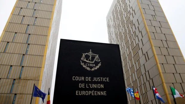 La Justicia europea reconoce el derecho de los hijos de parejas del mismo sexo