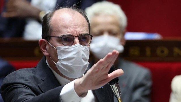 Francia anuncia el fin de la mascarilla obligatoria en exteriores el 2 de febrero