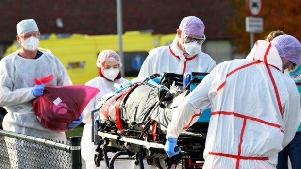 La vacunación obligatoria impulsa a emigrar a muchos sanitarios alemanes