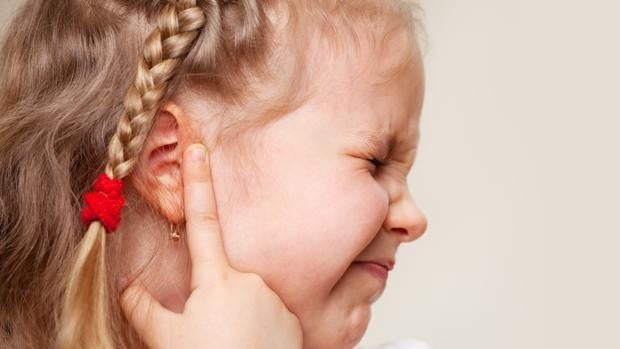 Qué es el tinnitus, el nuevo síntoma que se asocia al Covid-19