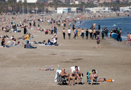 Imagen tomada este viernes en la playa de Las Arenas de Valencia