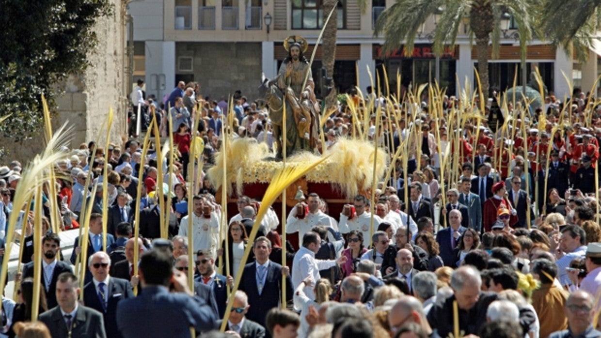 La imagen de 'La Burrita' de la procesión en Elche en 2019