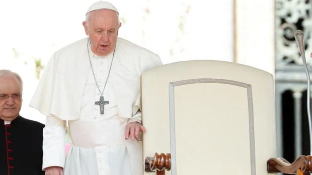 El Papa cancela de nuevo su agenda a causa de la lesión de rodilla