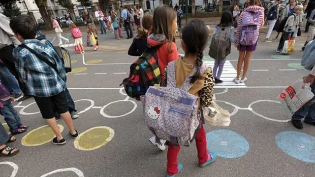 La jornada escolar continua perjudica a las madres y disminuye el rendimiento de los alumnos