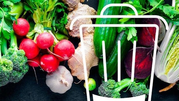 Radiografía del despilfarro alimentario en España: tres de cada cuatro hogares tiran comida a la basura