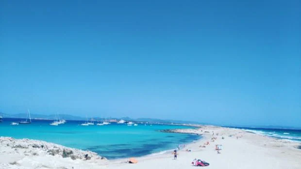 Las siete playas españolas sin bandera azul que están entre las mejores y más bonitas del mundo