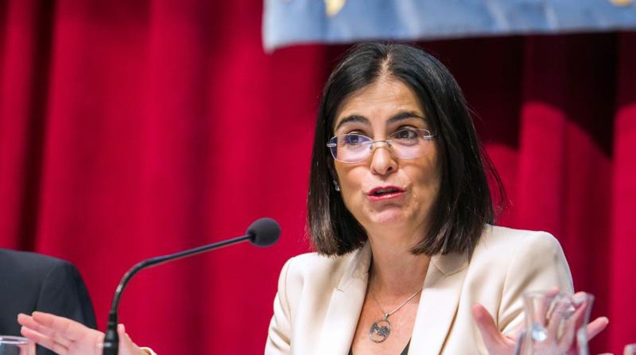 La ministra de Sanidad, Carolina Darias, en la inauguración del curso de verano en Burgos