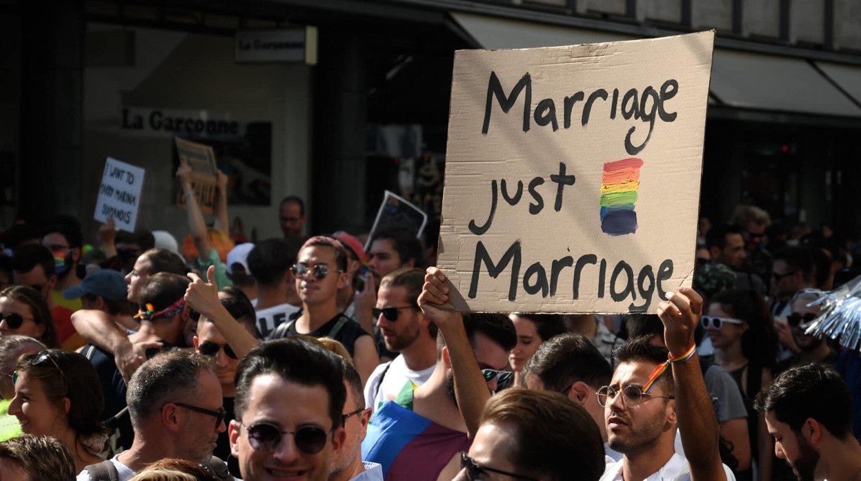 Manifestación a favor del matrimonio igualitar en Suiza