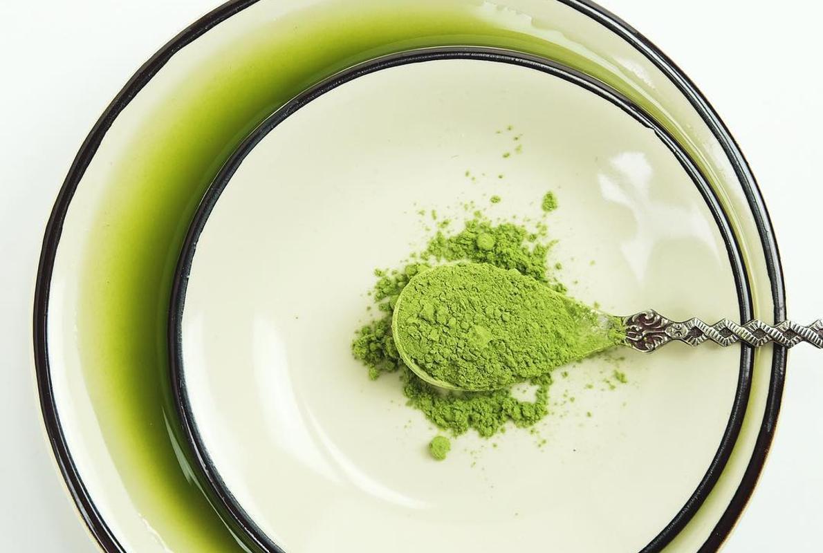 Lo que el té matcha puede hacer por ti