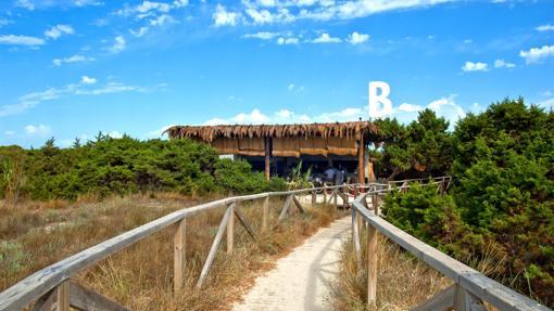 Este local situado en a playa de Cavall d’en Borràs se ha convertido en icono estival