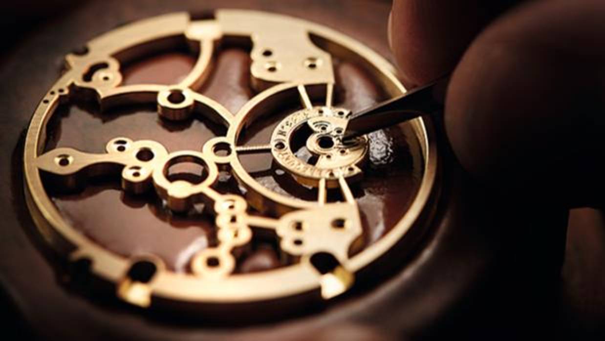 Mecanismo interior de un reloj