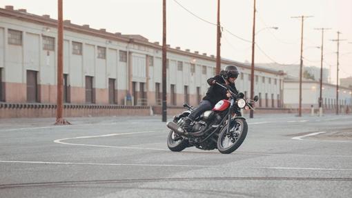Yamaha SCR950